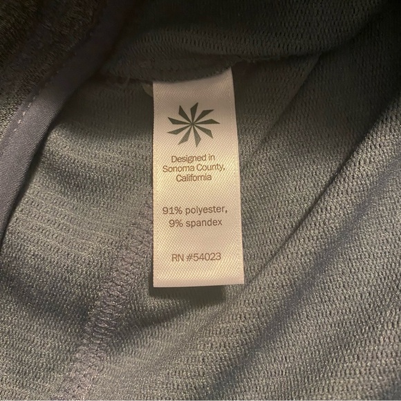 ATHLETA Dark Gray Marled Mini-Skirt with Pockets Size Medium - Picture 8 of 8